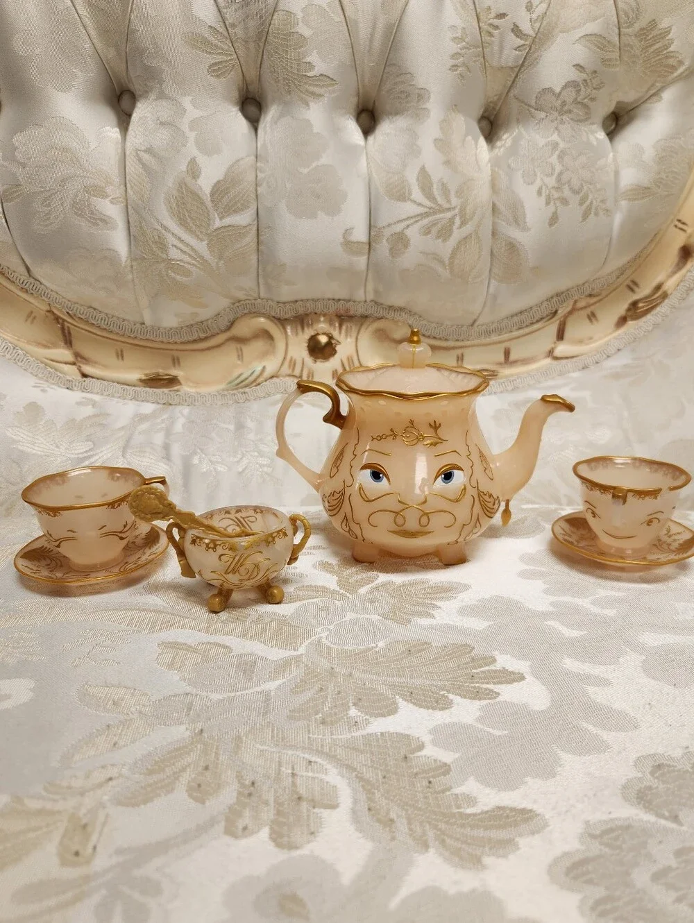 Disney’s Beauty & The Beast - Enchanted Tea Set Playset